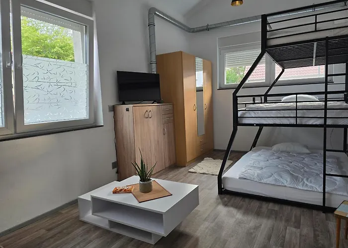 La Petite Ferme De Fine Lägenhet